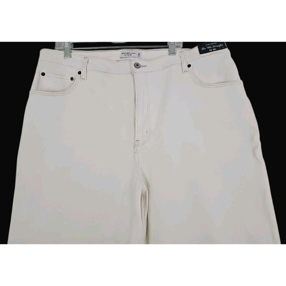 ABERCROMBIE & FITCH~Woman Plus Sz 35/20~Ivory Curve Love The 90s Straight Jeans. - Picture 10 of 16